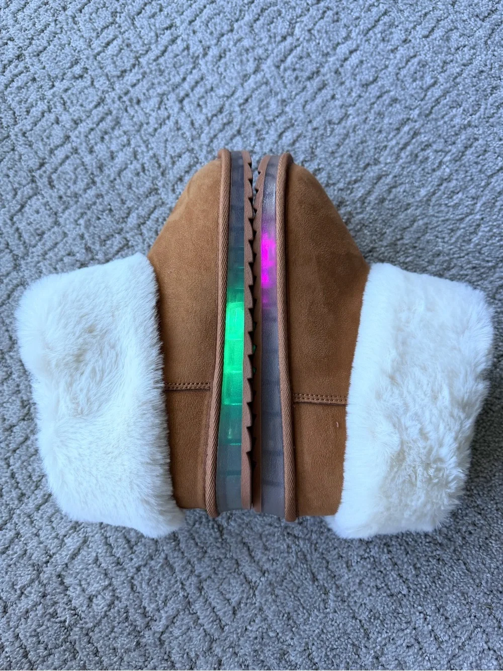 Sugar Kids Tan & Cream faux fur ankle light up boots Size 3